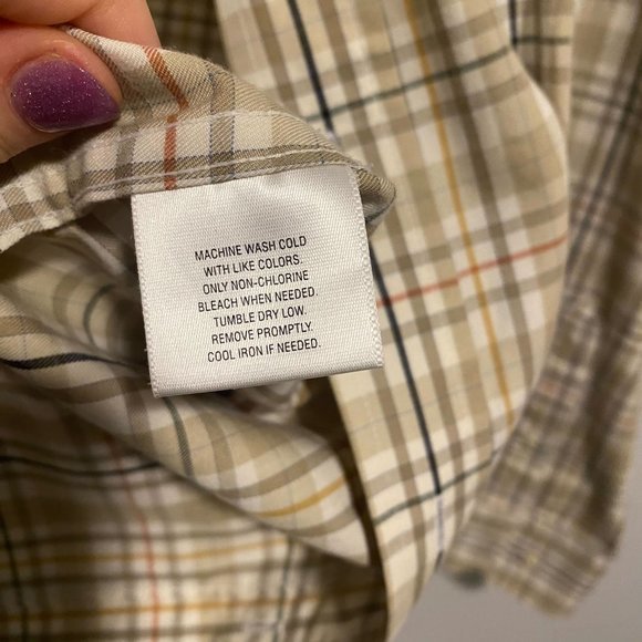 Covington Wrinkle Free Beige Plaid Button Down Men's Shirt - Medium - Picture 5 of 9